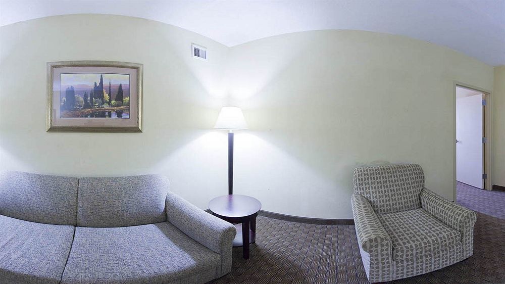 Holiday Inn Augusta West I-20 By Ihg Экстерьер фото